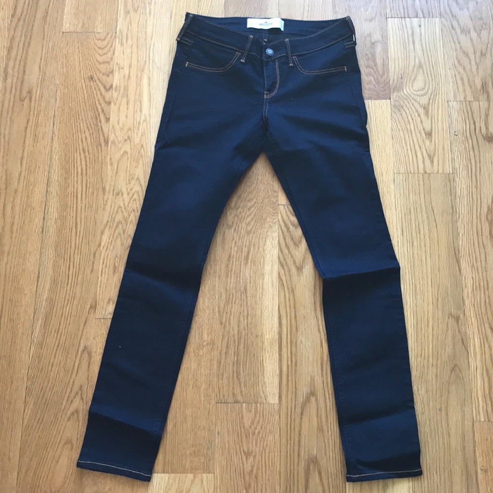 Super Dark Indigo Hollister Jegging